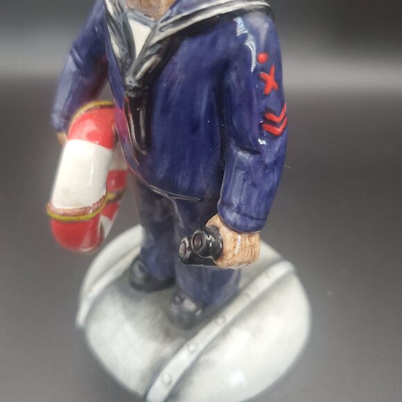 ROYAL DOULTON Bunnykins ' SAILOR ' Figurine WWII Collection DB 370 ENGLAND 2005 - Picture 8 of 8